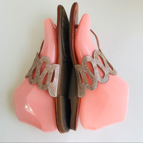 Jessica Simpson Thong Flat Sandals with crystals - Picture 5 of 8